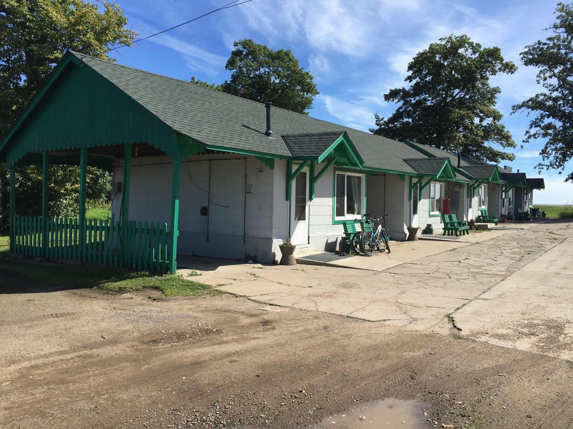 Twin Pines Resort Garrison Esterno foto