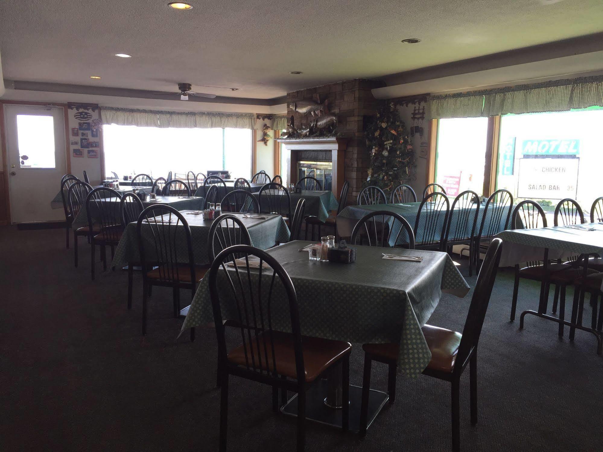 Twin Pines Resort Garrison Esterno foto